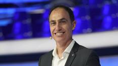 MSC Crociere si trasforma nella “Best Holiday Ever” con la nuova brand campaign globale affidata dopo una gara a McCann Paris e pianificata da Wavemaker. Guanci: “L’investimento cresce a doppia cifra e il digitale vale ormai il 30%” MSC Crociere si trasforma nella “Best Holiday Ever” con la nuova brand campaign globale affidata dopo una gara a McCann Paris e pianificata da Wavemaker. Guanci: “L’investimento cresce a doppia cifra e il digitale vale ormai il 30%”