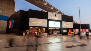 Schwarzkopf Professional partner ufficiale del Primavera Sound 2026 con un'attivazione integrata tra saloni esperienziali, influencer e lo stage con Romy dei The XX Schwarzkopf Professional partner ufficiale del Primavera Sound 2026 con un'attivazione integrata tra saloni esperienziali, influencer e lo stage con Romy dei The XX